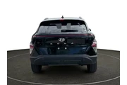 $26175 : Hyundai KONA 2025 AWD SEL 4d thumbnail