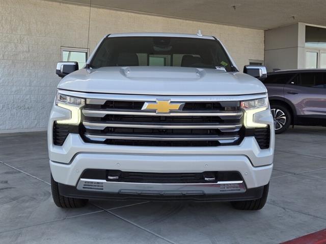 $74035 : New 2024 Silverado 1500 High image 2