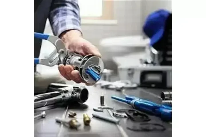 SALGADO PLUMBING, ELECTRICISTA image 2