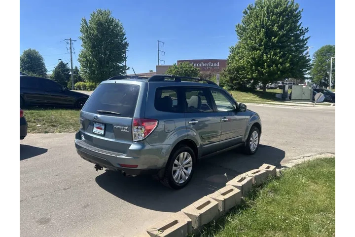 $8990 : 2013 Forester 2.5X Premium image 7