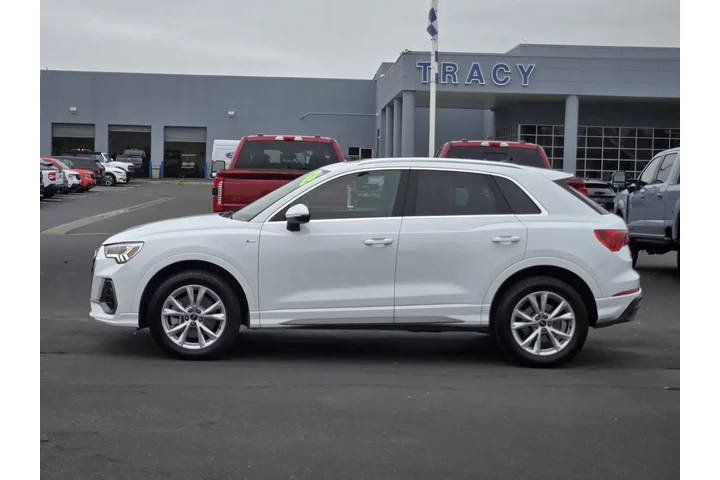$25690 : Audi Q3 2024 AWD quattro S l image 8