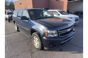 $8998 : Chevrolet Suburban 2007 LS 4 thumbnail