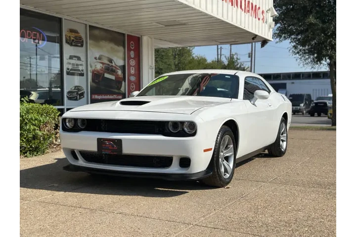 $18999 : 2020 Challenger SXT image 6