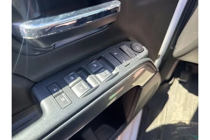 $21000 : Chevrolet Silverado 1500 201 image 6