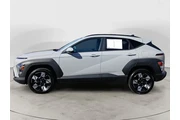 $21901 : Hyundai KONA 2024 AWD SEL 4d thumbnail