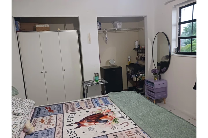 $800 : Rento habitacion image 4