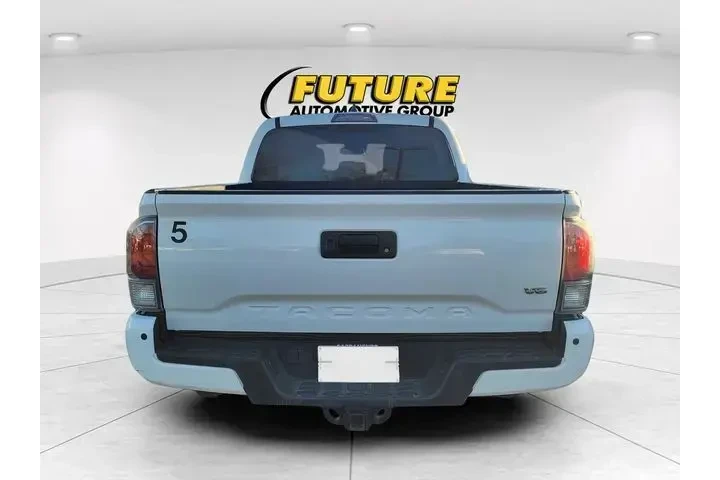 $33569 : Toyota Tacoma 2020 4x4 TRD P image 4