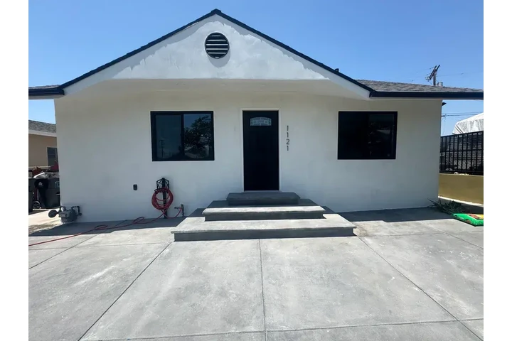 $1600 : Boyle Heights 3 Bed/ 1 Bath image 2