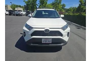 $25995 : Toyota RAV4 2020 AWD XLE 4dr thumbnail