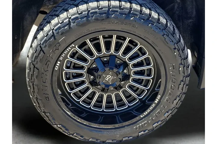 $38995 : GMC Sierra 1500 2024 4x4 SLE image 9