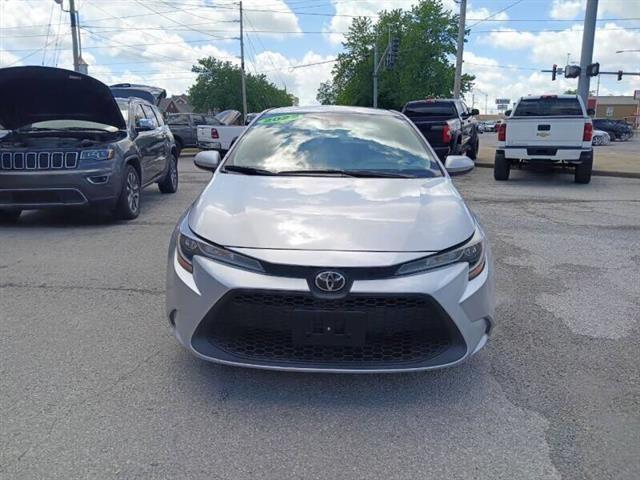 $19900 : 2021 Corolla LE image 3