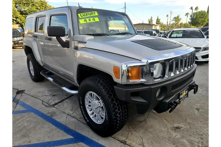 $11995 : 2008 HUMMER H3 Luxury image 3