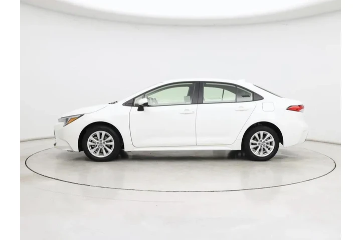 $25998 : Toyota Corolla Hybrid 2024 L image 3