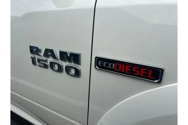 $24988 : Ram 1500 2018 4x4 Laramie 4d image 5