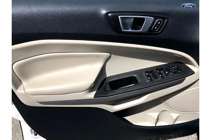 $15990 : 2019 EcoSport Titanium AWD image 9