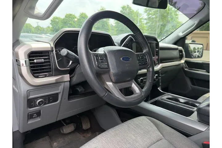 $28427 : Ford F-150 2021 4x2 XLT 4dr image 7