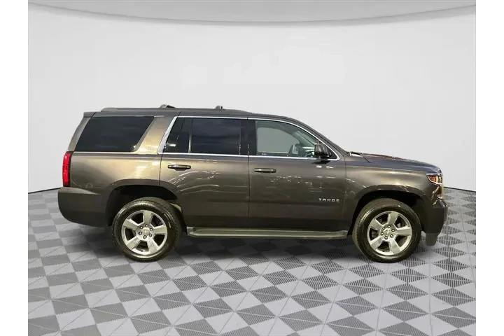 $16998 : Chevrolet Tahoe 2017 4x4 LT image 8