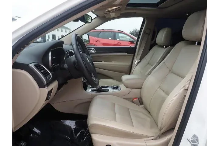 $19885 : Jeep Grand Cherokee 2019 4x4 image 6