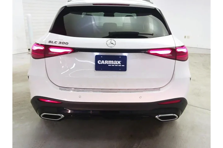 $38998 : Mercedes-Benz GLC 2024 GLC 3 image 6