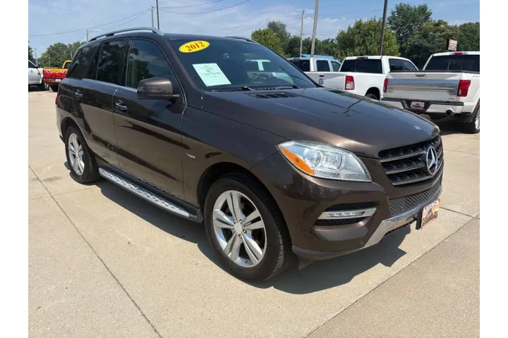 $9950 : 2012 Mercedes-Benz M-Class ML image 4