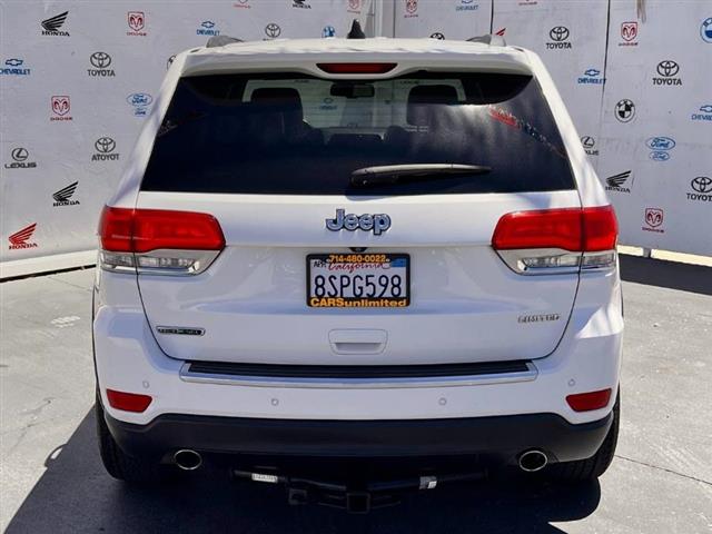 $14995 : Used 2015 Grand Cherokee RWD image 4