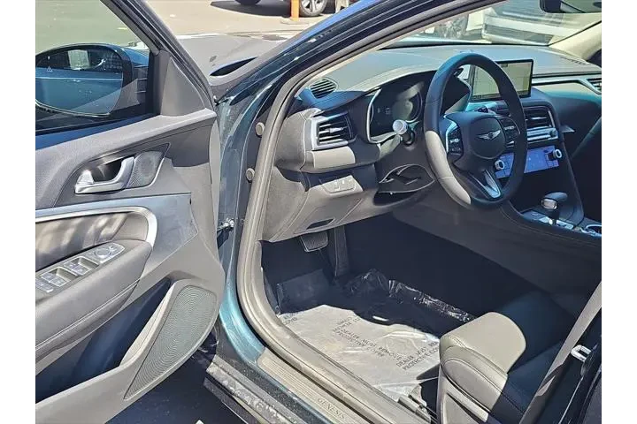 $33000 : Genesis G70 2025 2.5T Sport image 10