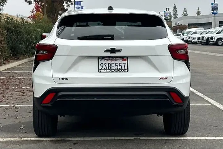 $21966 : Chevrolet Trax 2025 RS 4dr C image 8