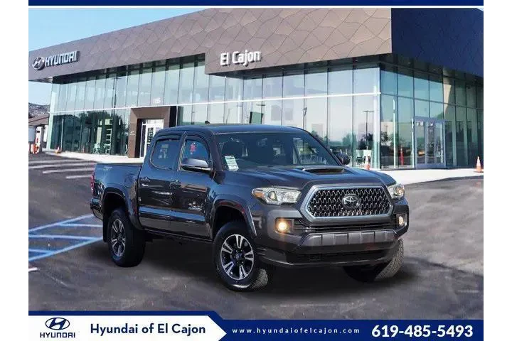 $31998 : Toyota Tacoma 2019 4x2 TRD S image 1