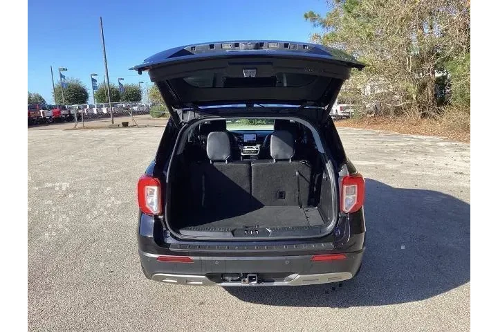 $19851 : Ford Explorer 2021 AWD XLT 4 image 9