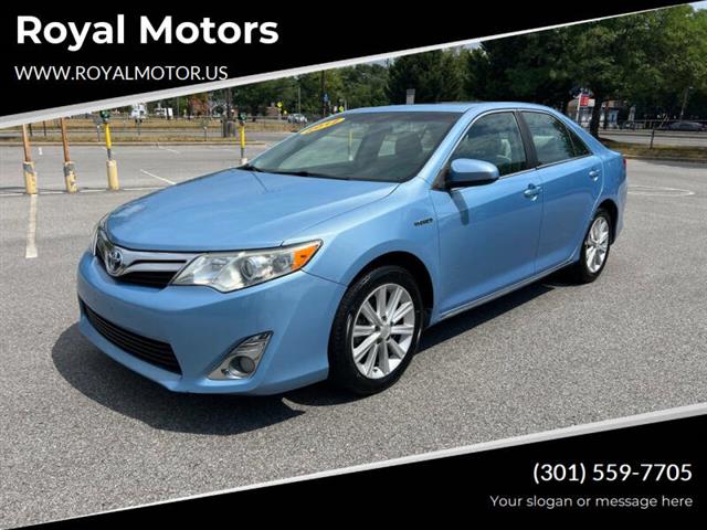 $8900 : 2012 Camry Hybrid XLE image 1