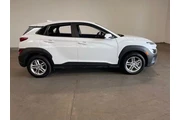 $18994 : Hyundai KONA 2023 SE 4dr Cro thumbnail