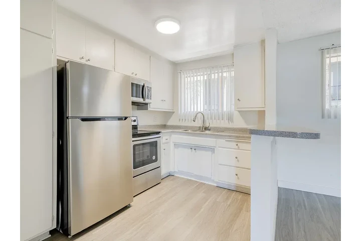 $1000 : Hermoso apartamento en renta. image 2