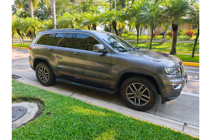 $33000 : Venta de Jeep Grand Cherokee image 7