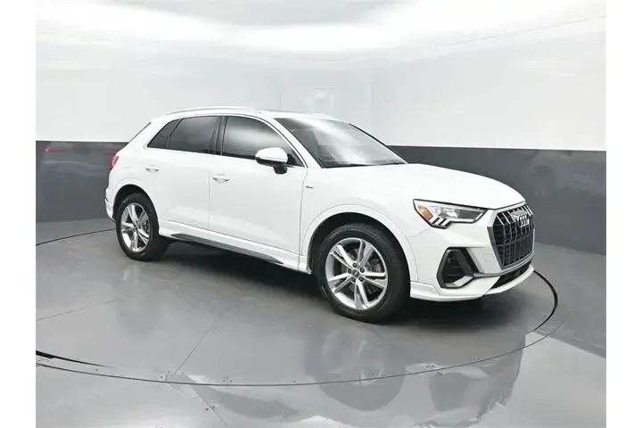 $21069 : Audi Q3 2019 AWD quattro S l image 3