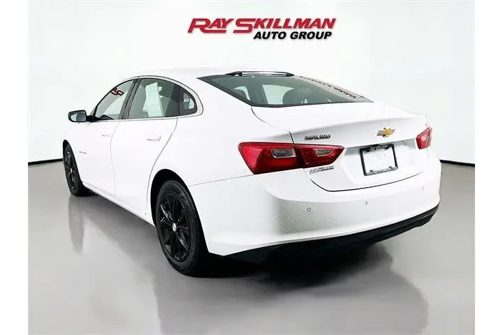 $21975 : Chevrolet Malibu 2024 LT 4dr image 5