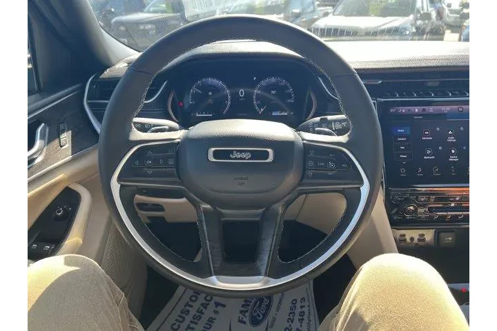 $34999 : Jeep Grand Cherokee 2024 4x4 image 9