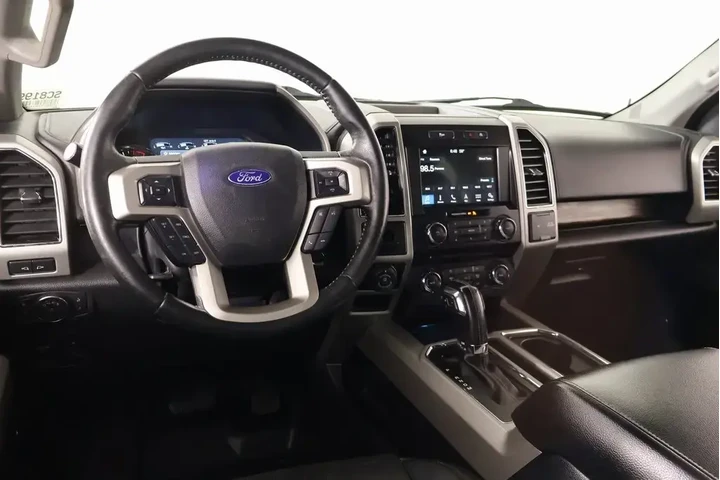 $22497 : Ford F-150 2018 4x2 Lariat 4 image 2