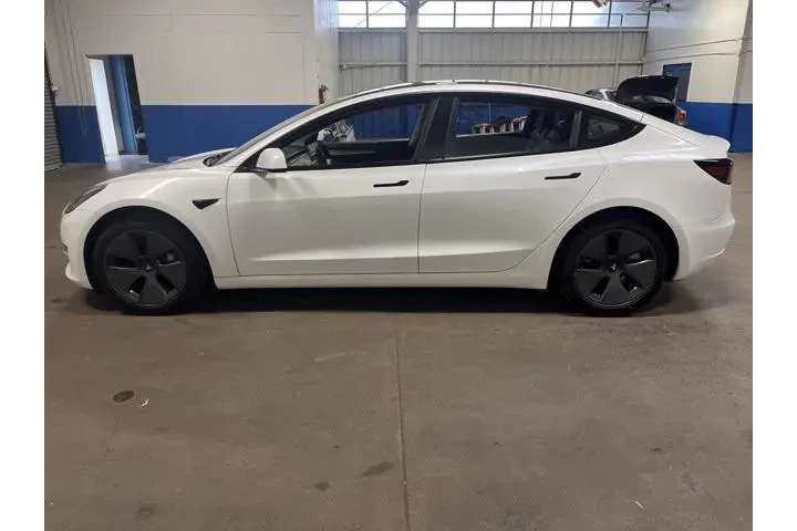 $22439 : Tesla Model 3 2022 AWD Long image 6