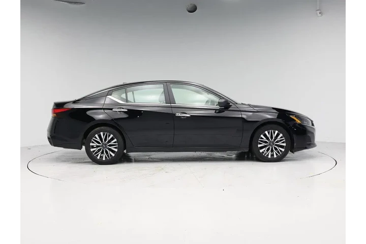 $20998 : Nissan Altima 2025 2.5 SV 4d image 7