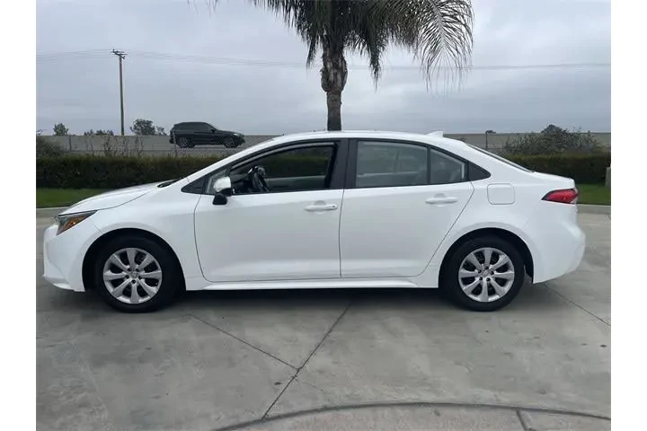 $18467 : Toyota Corolla 2022 LE 4dr S image 5