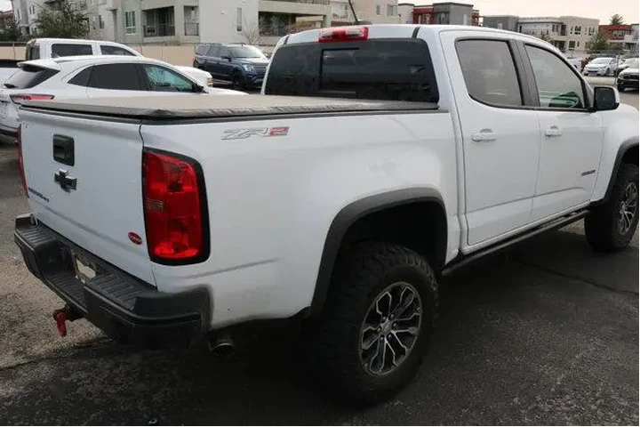 $28643 : Chevrolet Colorado 2019 4x4 image 6