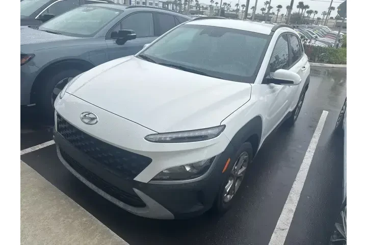 $18378 : Hyundai KONA 2023 SEL 4dr Cr image 1