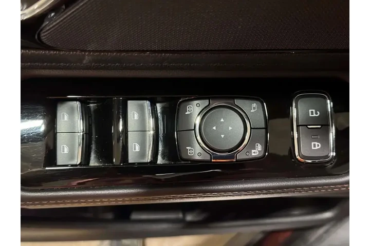 $34995 : Lincoln Aviator 2020 AWD Res image 8