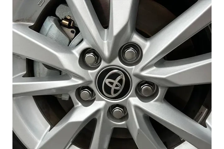 $24800 : Toyota Camry 2025 SE 4dr Sed image 10