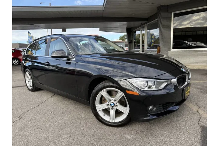 $13450 : 2015 BMW 3 Series 328i xDrive image 9