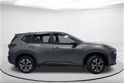 $23595 : Pre-Owned 2022 Rogue SV thumbnail