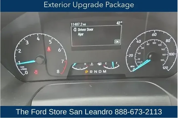 $33950 : Ford Transit 2024 250 3dr SW image 10