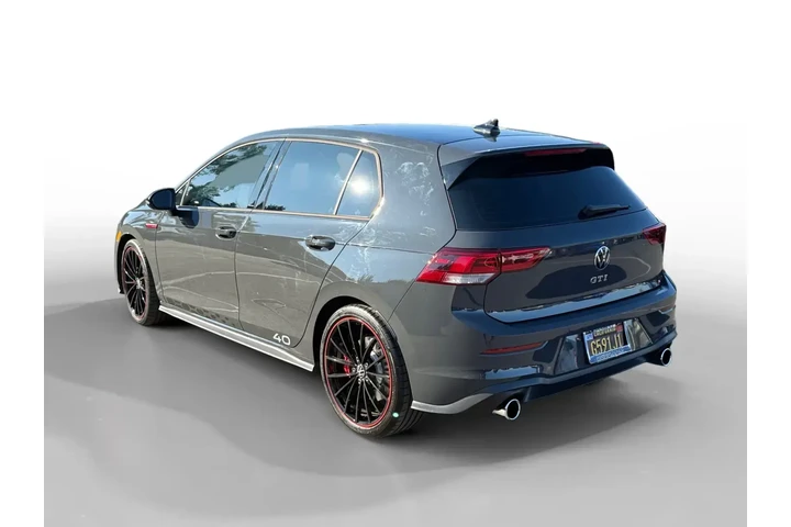 $29244 : Volkswagen Golf GTI 2023 40t image 3