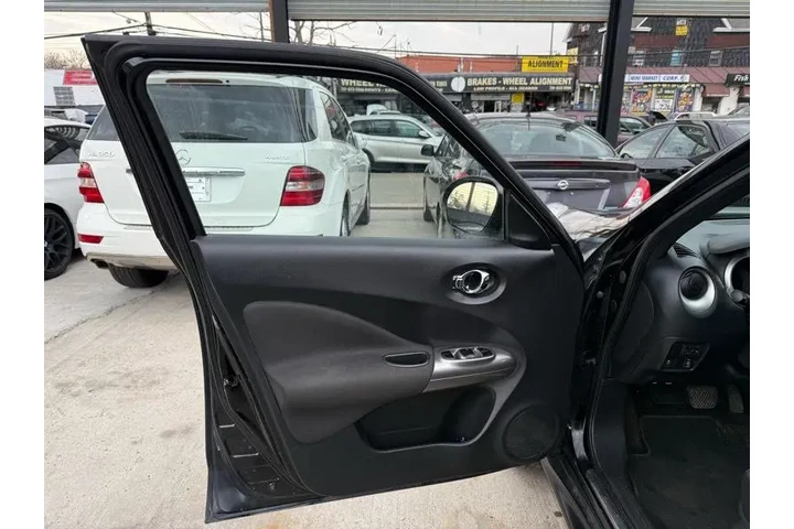 $4495 : 2012 Juke SV AWD image 10