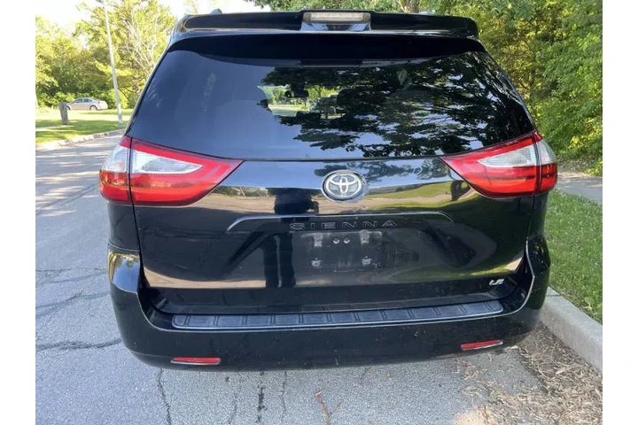 $15997 : 2018 Sienna LE Mobility 7-Pas image 6